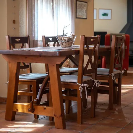 Apartament Cadi- Moixero Apartment *